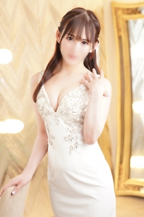 ニーナ